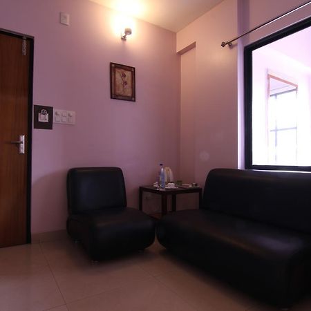 Hotel Rajawas Dibrugarh 外观 照片