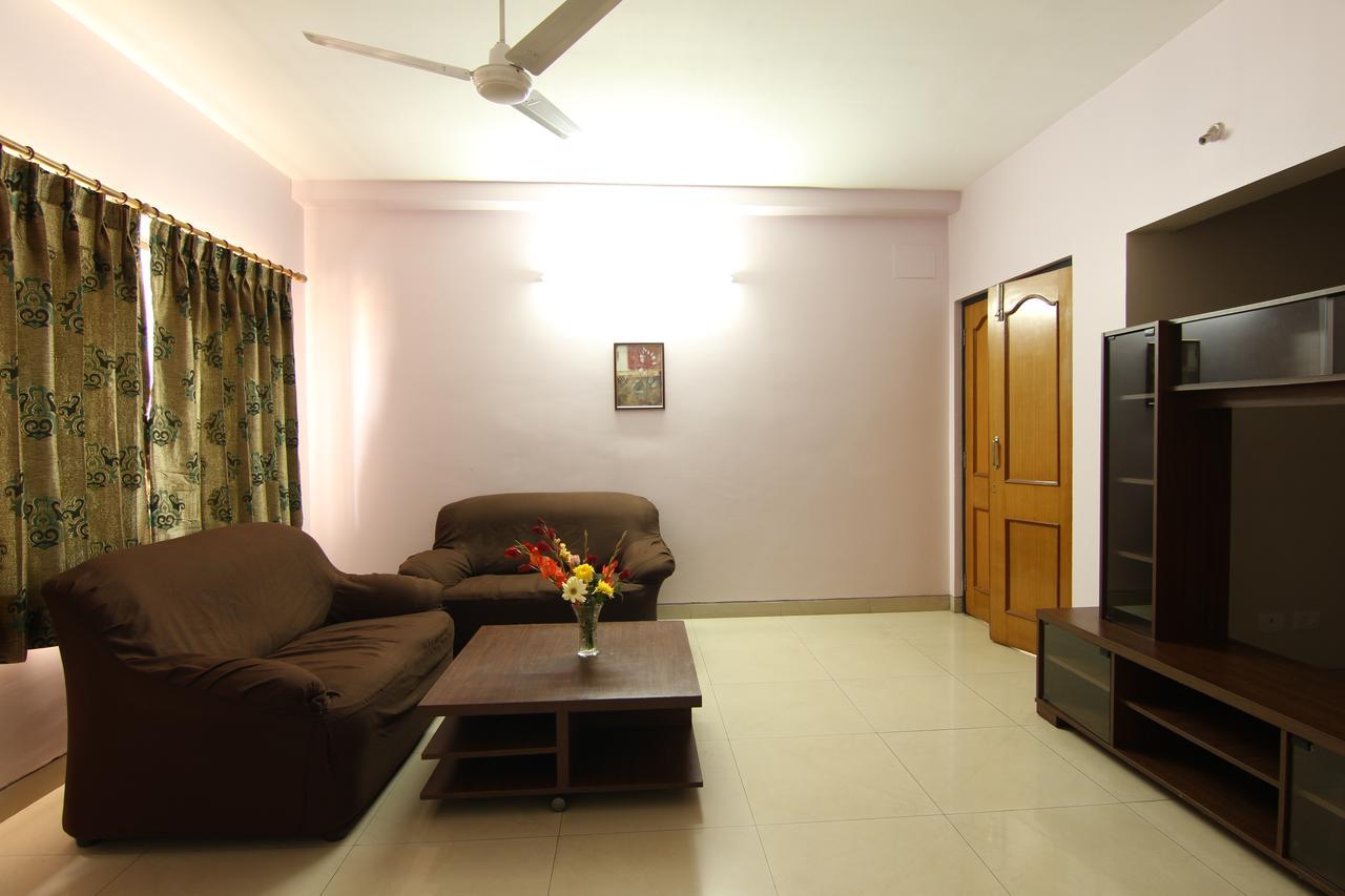 Hotel Rajawas Dibrugarh 外观 照片