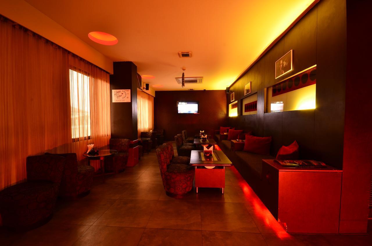 Hotel Rajawas Dibrugarh 外观 照片