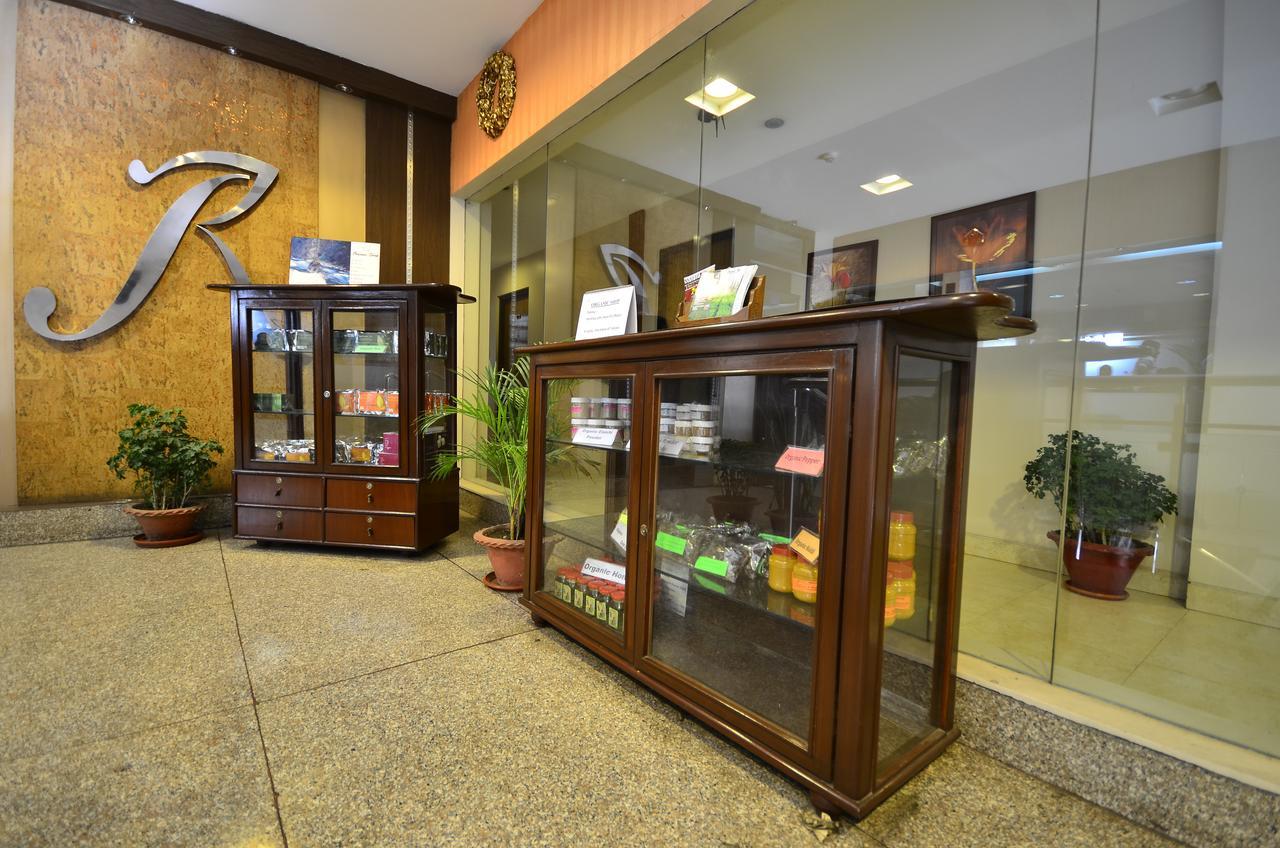Hotel Rajawas Dibrugarh 外观 照片